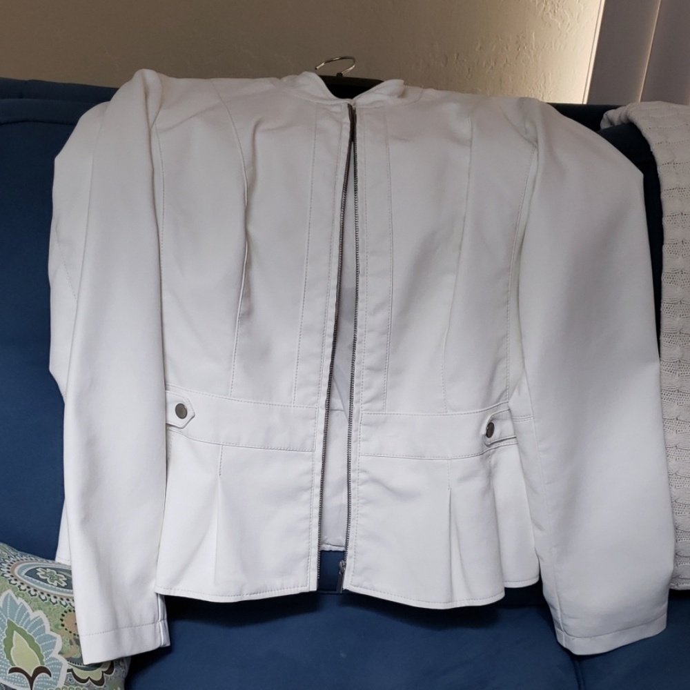 Baccini Peplum jacket XL Vanilla NWT